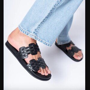 Intentionally Blank Brian Black Leather Slide Sandals 39 / US 8.5-9